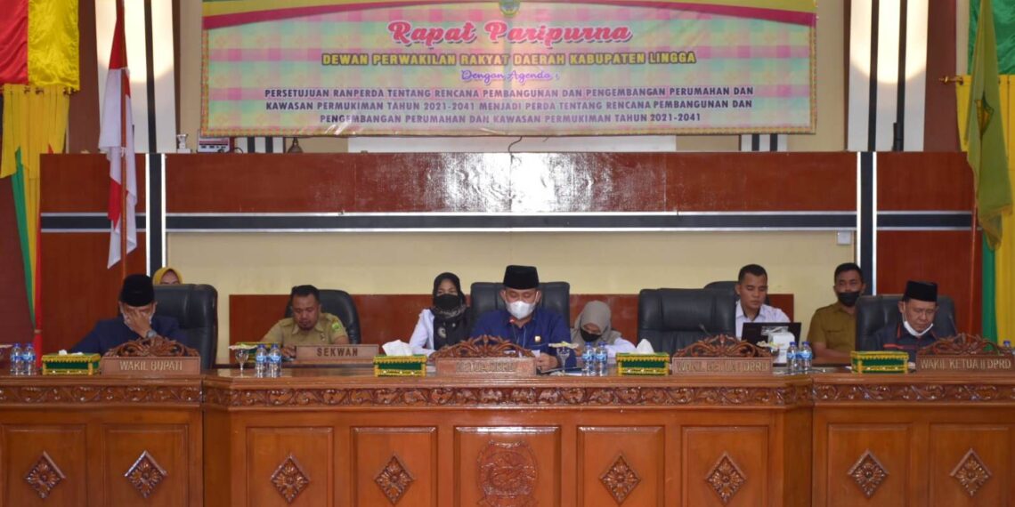 DPRD Lingga Gelar Paripurna Ranperda Pengembangan Perumahan Kawasan Permukiman Tahun 2021 – 2041.