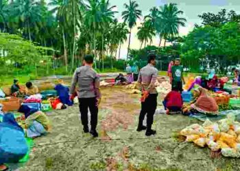 Tim Covid-19 Kecamatan Pulau Laut Terus Lakukan Pengecekan Suhu Tubuh Penumpang Sabuk Nusantara 36