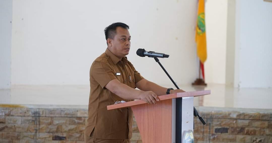 Serahkan DPA, Bupati Ingatkan Para OPD Agar Mengelola Dengan Baik, Efektif dan Efisien