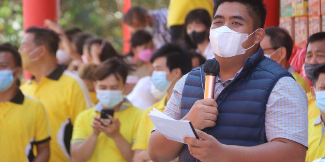 Bentuk Kebhinekaan Sebut Roby Saat Vihara Dharma Shanti Bagikan Sembako Tanpa Pilih Kasih