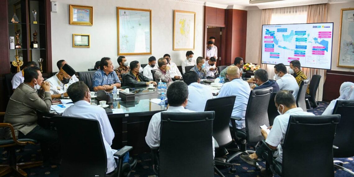 Gubernur Kepri Cermati Ekspose Pengembangan PTLS Karimun dari PT. Indonesia Power