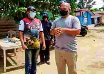 Antisipasi Penyebaran Covid Ketua Komisi 1 DPRD Natuna Sudak Lapangan Bola Bunguran Cup