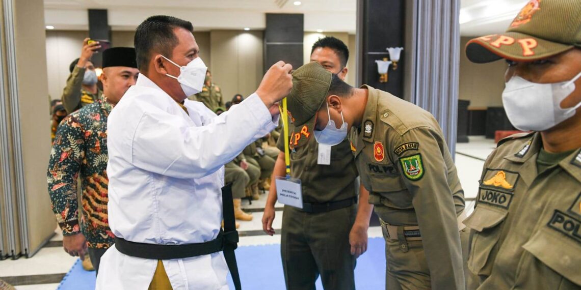 Gubernur Kepri Resmi Buka Acara Bimtek Satpol PP Kepri  