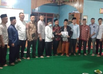 Tim Safari Ramadhan Padang Pariaman Kunjungi Mushalla Nurul Iman, Salurkan Bantuan
