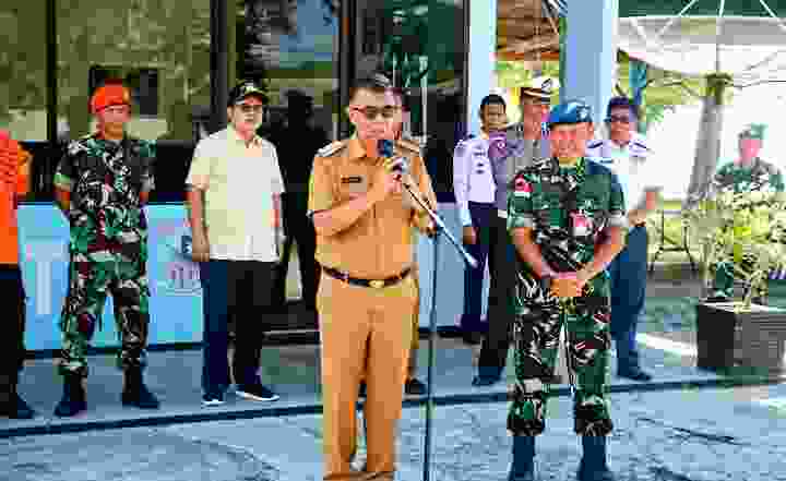 Bupati Natuna Apresiasi Dibukanya Akses Jalan Lanud Raden Sadjad Menuju Penagi Untuk Masyarakat