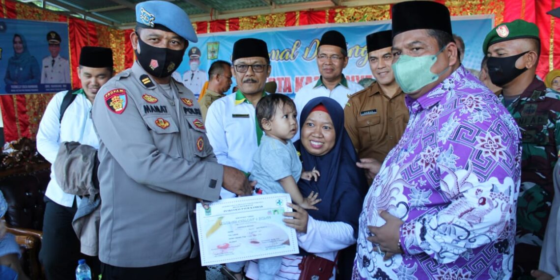 Bupati Padang Pariaman Suhatri Bur resmikan Sabermas