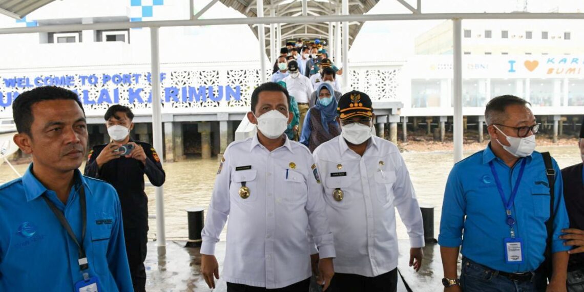 Hore Gubernur Kepri Lepas Pelayaran Perdana Karimun-Malaysia, Setelah Dua Tahun Terhenti