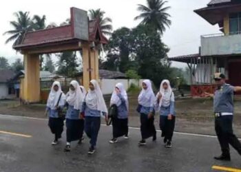 Dishub Padang Pariaman Lakukan Pengamanan dan Penertiban Lalu Lintas di Kawasan Zoss