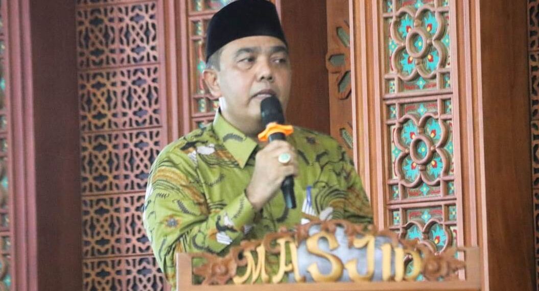 Pemkab Bintan Lepas 34 Calon Jemaah Haji Melalui Embarkasi Batam