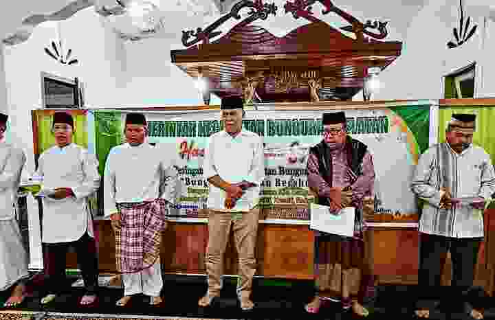 Bupati Natuna Apresiasi Kegiatan Bunguran Selatan Bersolawat