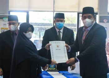 Agar Terisnya Jabbatan Yang kosong Plt Bupati Bintan Lantik 11 Pejabat Pimpinan Tinggi Pratama