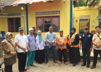 Cepat Tanggap BPBD Bintan Serahkan Bantuan Korban Pohon Tumbang di Desa Pangkil