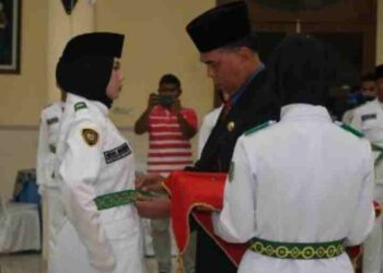Usai Kukuhkan 33 Anggota Paskibraka Ini Pesan Bupati Natuna