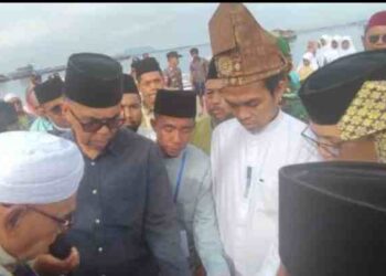 Bupati dan Ketua DPRD Natuna Kagum Warga Rela Berdesakan Melihat UAS