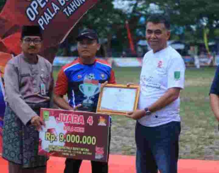 Bupati  Wan Siswandi Secara Resmi Tutup Turnamen Bupati CUP 2022