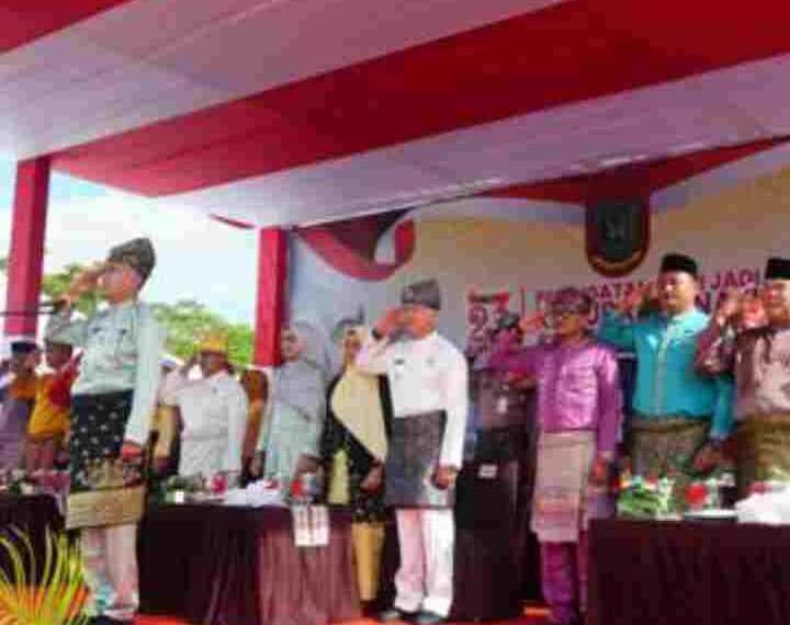 Hari Puncak  HUT ke – 23 Kabupaten Natuna Ditandai Dengan Upacara
