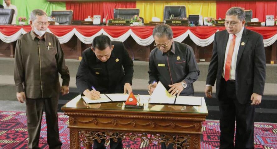 Melalui Sidang Paripurna DPRD Kepri Sahkan APBD Kepri Tahun 2023, Rp 4,111, T.