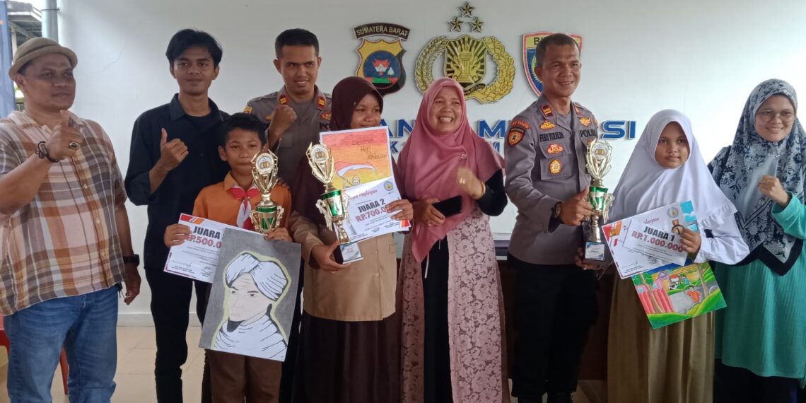 Peringati hari pahlawan Polsek Sicincin Gelar Lomba Melukis Tingkat SD
