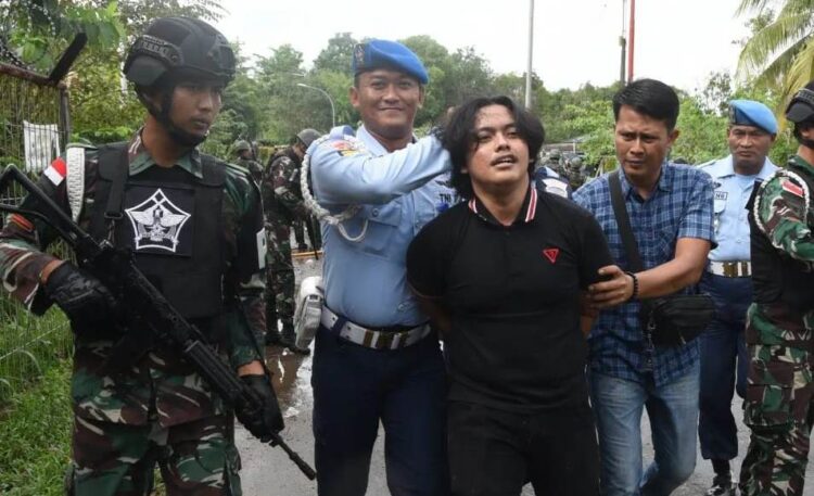 Pasukan PHH dan Hanlan Lanud RHF Berhasil Amankan Bandara Dari Amukan Masa Tolak Hasil Pemilu