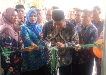 Bupati Padang Pariaman Lakukan Launcihing Terlemendicine Pertama Disumatra Barat.