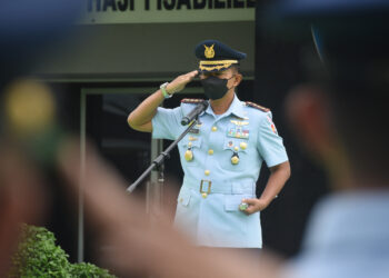 Danlanud RHF Pimpin Upacara Lambang Satuan Berlangsung Khidmat