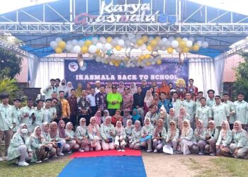 Bupati Padang Pariaman Suhatri Bur Rasa Bangga Jadi Alumni SMA N 1 Lubuak Alung