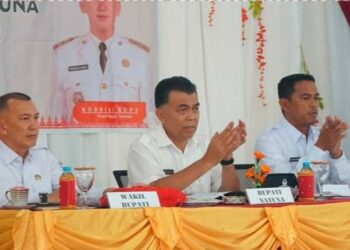 Bupati Natuna Menerima Usulan Pembangunan Masyarakat Suak Musai