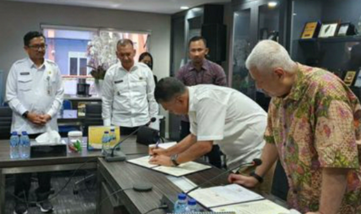 Untuk Pendidikan Anak   Natuna Pemda Terus Lobi Perguruan Tinggi