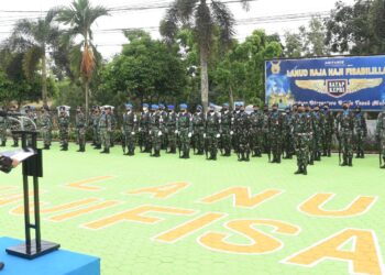 Amanat Danlanud RHF Saat Upacara Mingguan Tingkatkan SDM Kunci Sukses Dalam Bertugas.