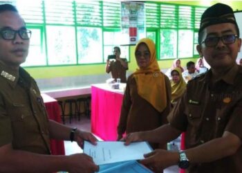 SMPN 2 IV Koto Aur Malintang Gelar Sertijab Kepala Sekolah