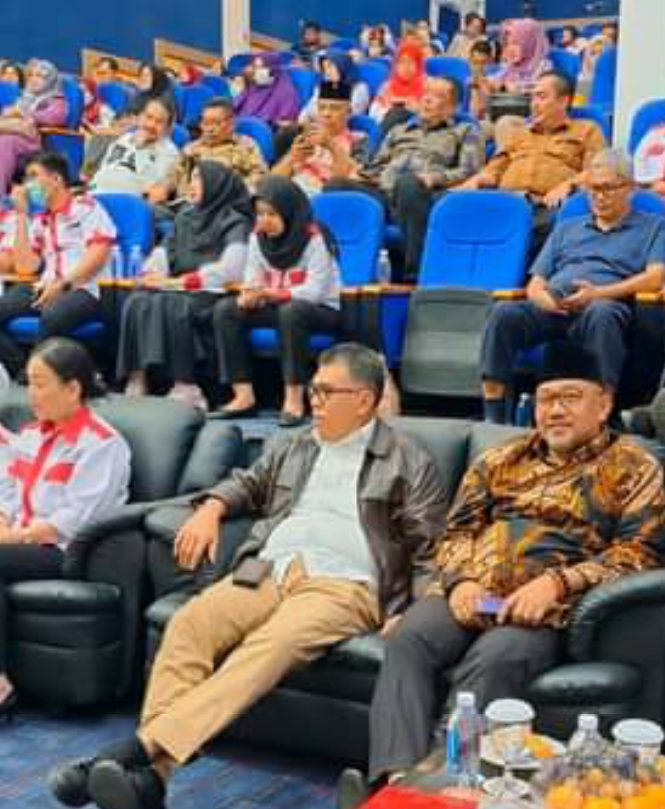 Bupati Natuna Hadiri Seminar Nasional Pengembangan SDM di Batam
