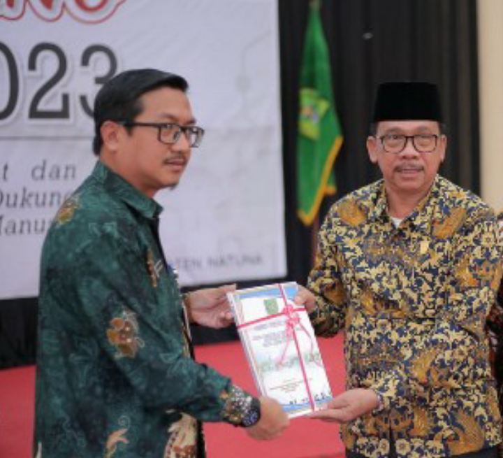 Sekda Natuna : 2022 Pertumbuhan Ekonomi Natuna Naik 2,80 persen