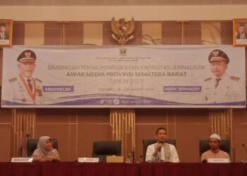 Anggota DPRD Sumbar Dari PKS Saksikan Penutupan Bimtek Jurnalis Yang Digelar Kadis Kominfo