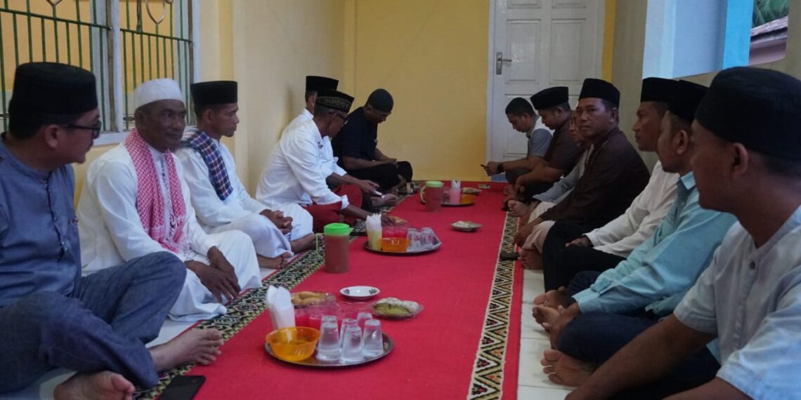 Malam Puasa ke-10 Bupati Kunjungi Masjid Al- Muttaqin Bunteng