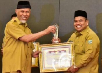 Dua Penghargaan Yang Diterima Bupati Suhatri Bur Akan Di Dedikasikan Untuk Masyarakatnya