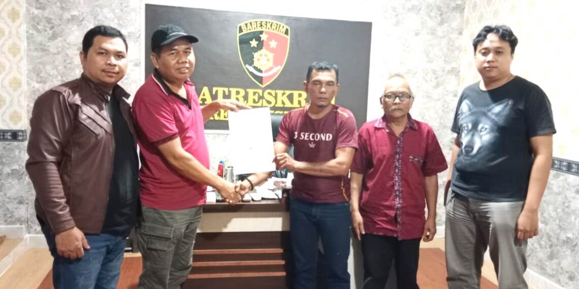 Salah Paham Berujung Kekerasn Seorang PNS Terhadap Perwakilan Media Berakhir Damai
