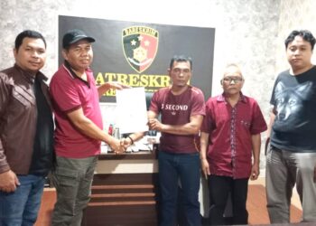 Salah Paham Berujung Kekerasn Seorang PNS Terhadap Perwakilan Media Berakhir Damai