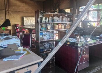 Sigap Atasi Kebakaran Jajaran Polres Bengkayang Kerja Sama BPBD Dan TNI Padamkan Api