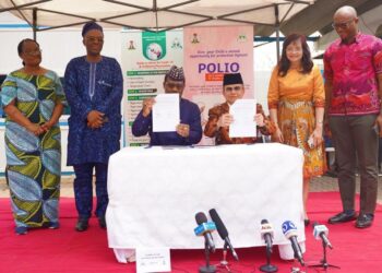 Bio Farma dan Pemerintah Indonesia Serah Terimakan Hibah Vaksin Pentavalen ke Nigeria