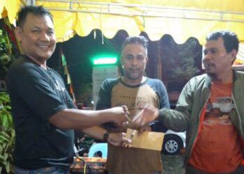 Penutup Acara Pertandingan Domino Yang Digelar Garda Limko Dihibur Dengan Orgen Tunggal