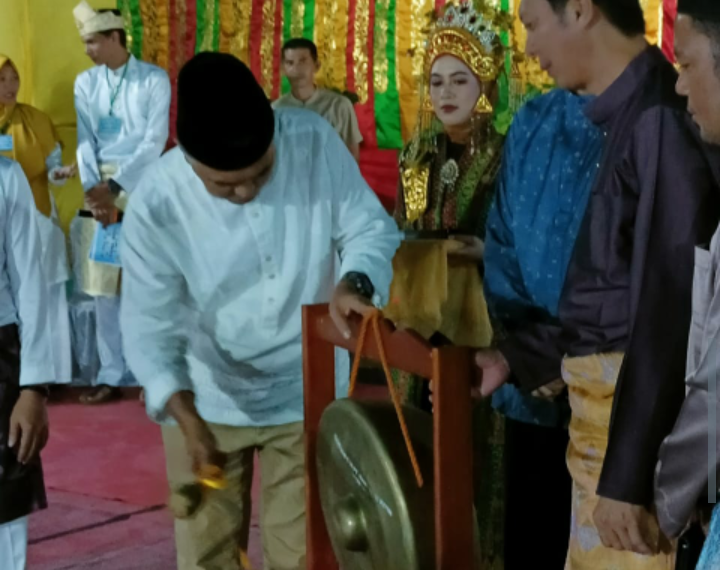 Festival Budaya Melayu Desa Pulau Tiga Dibuka Bupati Natuna