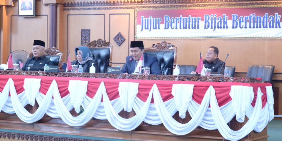 Wakil Ketua I DPRD Pimpin Paripurna R APBDP Kota Tanjungpinang Tahun Anggaran 2023