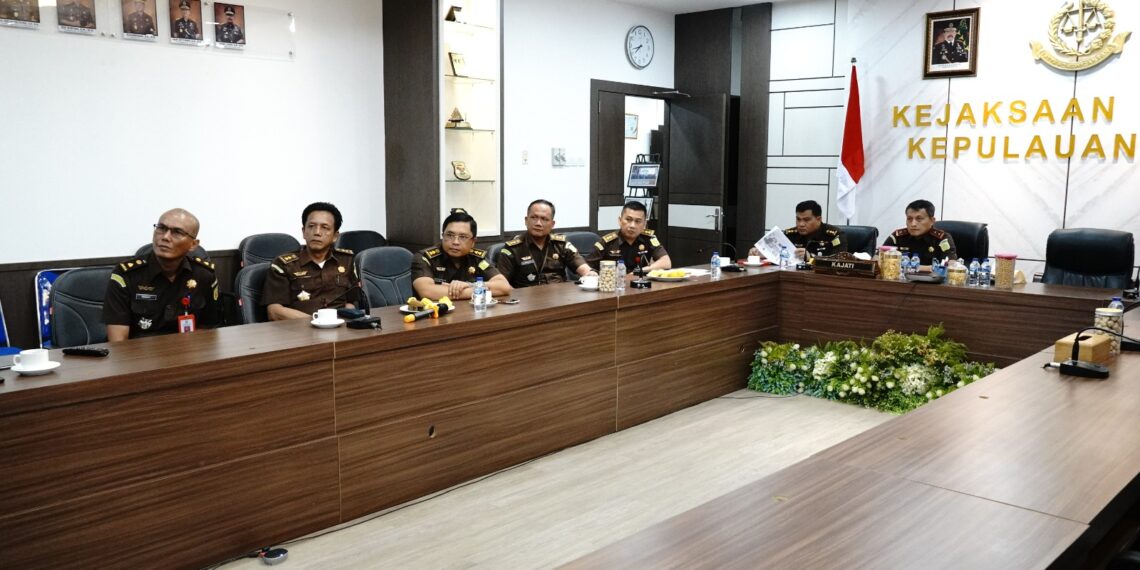 Kajati Kepri Ajukan RJ Jam Pidum RI Setujui Penghentian 1 Perkara Pidana Pelaku Dibawah Umur