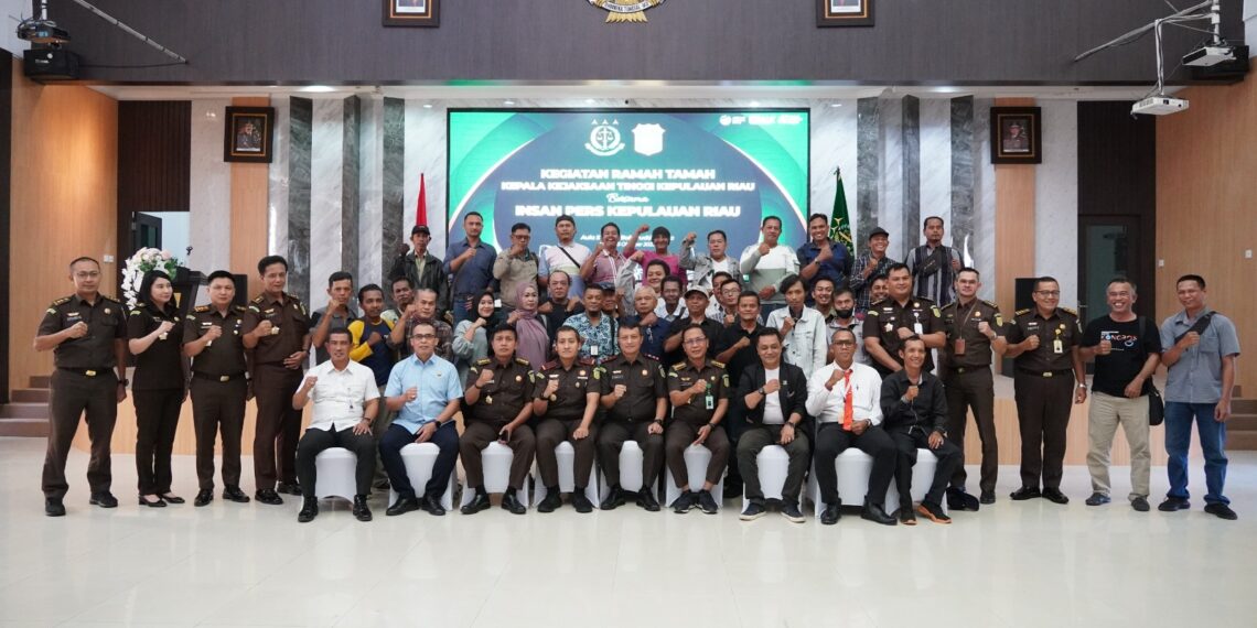 Kajati Kepri & Jajaran Gelar Acara Ramahtamah Dengan Para Insan Pers