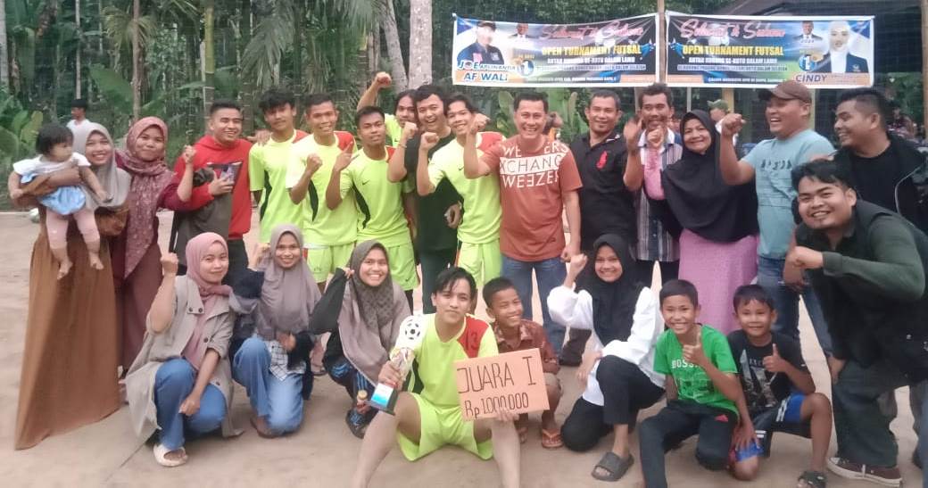 Lita Mahfud Kembangkan Pemuda Melalui Turnamen Futsal NasDem Surabaya