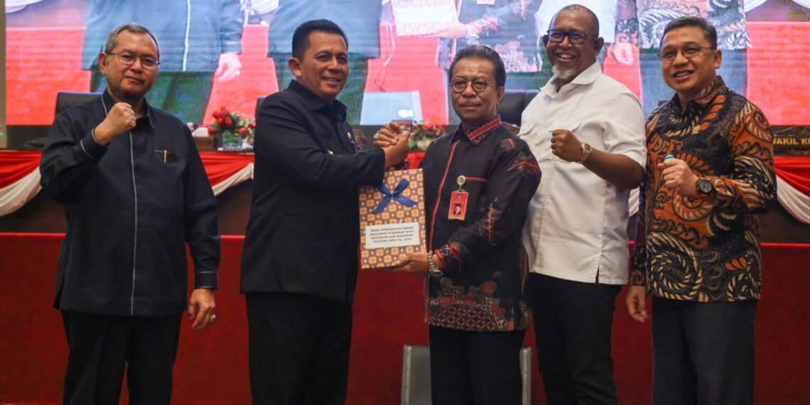 Rapat Paripurna DPRD Kepri Sahkan APBD Kepri Tahun Anggaran 2024 Rp4,329 Triliun