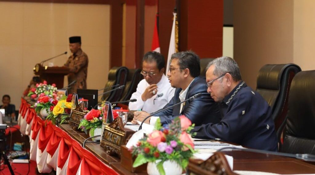 Fraksi-Fraksi DPRD Kepri Sampaikan Pandum Ranperda RPJMD 2021-2026