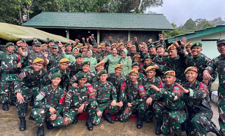 Pangdam Tanjungpura Dampingi Kunjungan Kerja Kasad ke Wilayah Perbatasan