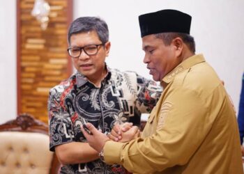 Diruangan Kerjanya Bupati Padang Pariaman Sambut Hangat Atas Kunjungan Dubes Indonesia