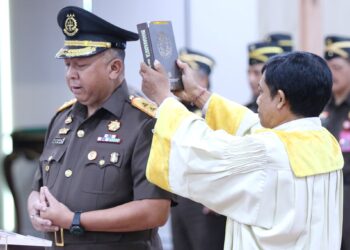 Jaksa Agung ST Burhanuddin Lanti 2 Orang Kajatik Sekaligus, Netralitas ASN Kejaksaan Harga Mati!